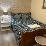 2 Bedroom On Bathroom, Southmead